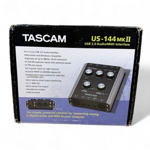 Tascam US-144MKII USB 2.0 Audio MIDI Interface Special Bundle Version Cubase LE5